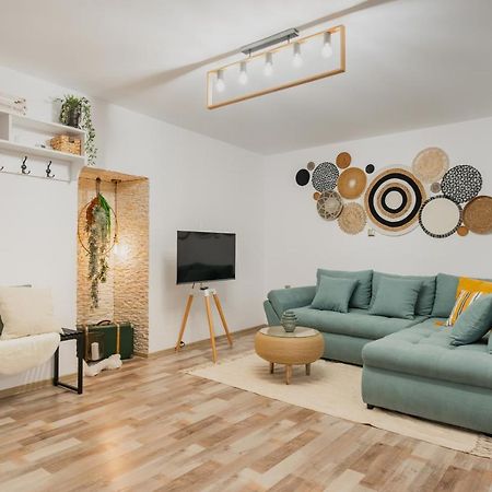 Cozee Studio - In Inima Brasovului Exterior foto